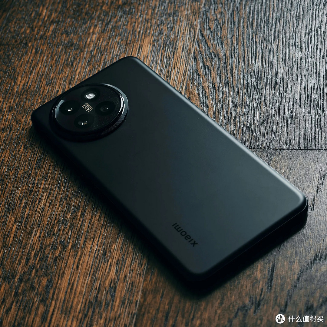 Xiaomi Civi 4 Pro：有史以来最Pro的Civi机型