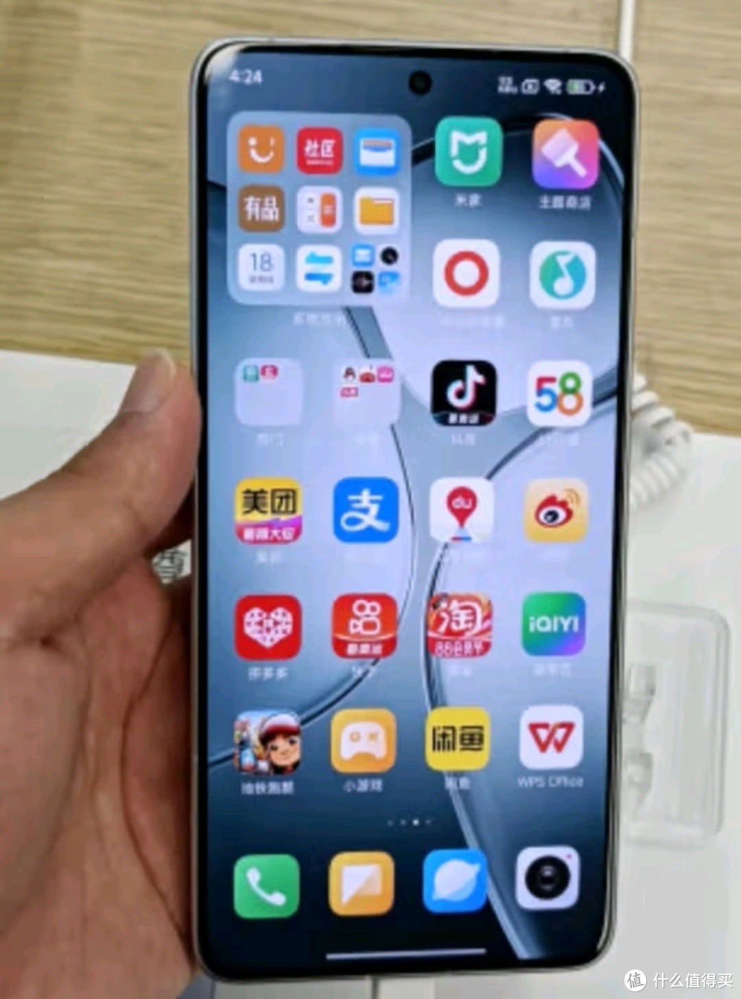 2025年智能手机市场：小米Redmi K70至尊版引领的“内卷”风潮？